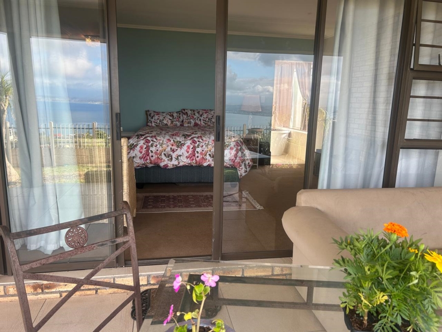 6 Bedroom Property for Sale in Da Nova Western Cape